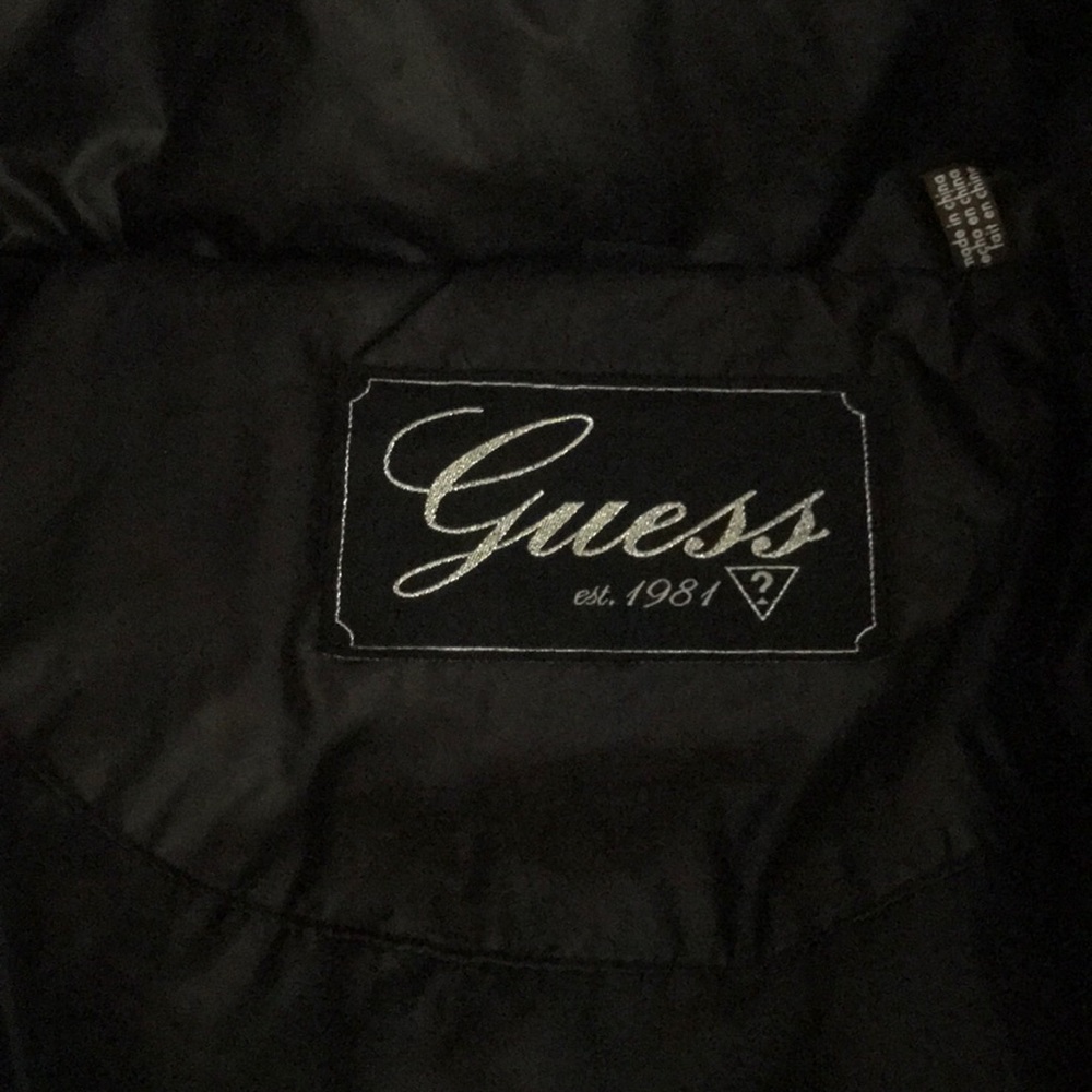 Guess bubble jacket - Picture 2 of 7